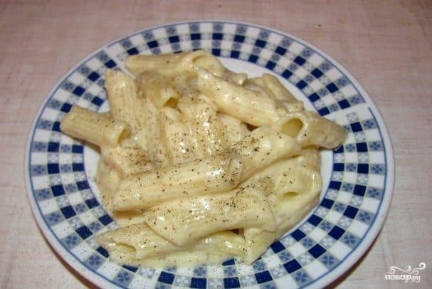 Макароны зь сьметанкавым саусам