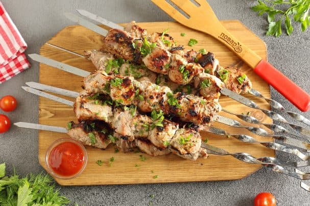 Marinade for shashlik with vinegar