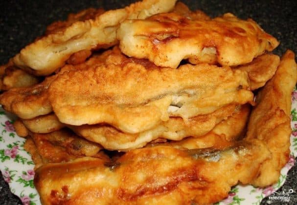 Мойва в тісті
