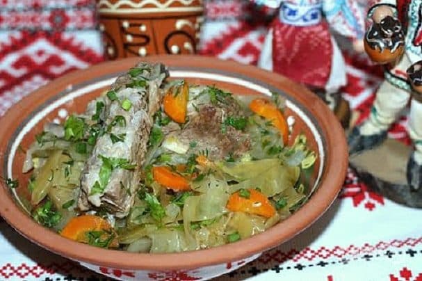 Moldovan borscht