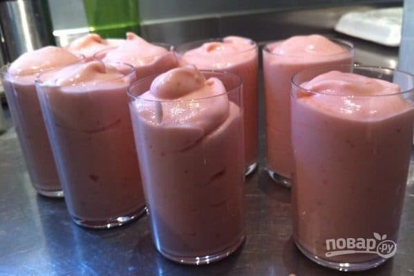 Berry mousse