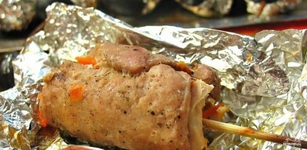 Мяснёвыя рулеты ў духоўцы