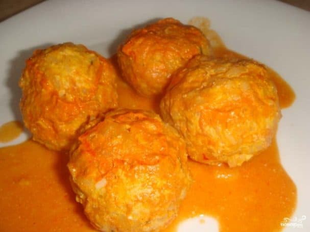 Мяснёвыя тефці з падліўкай