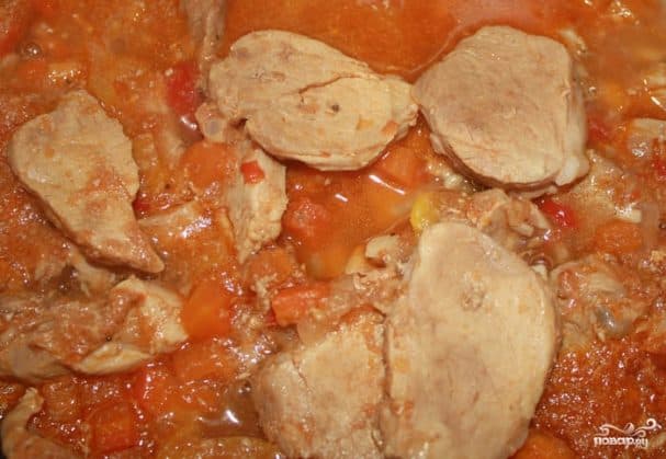 Мясо з гароднінай у мультыварцы