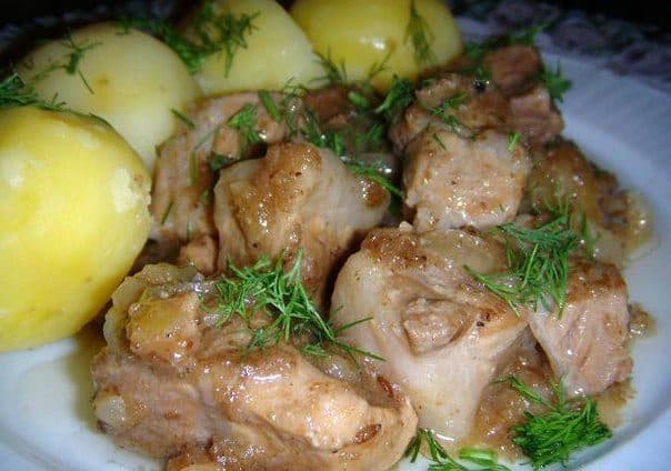 Meat in beer in the oven