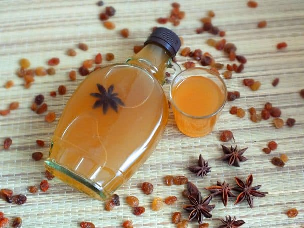 Raisin tincture