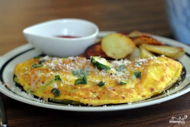 Zucchini omelet