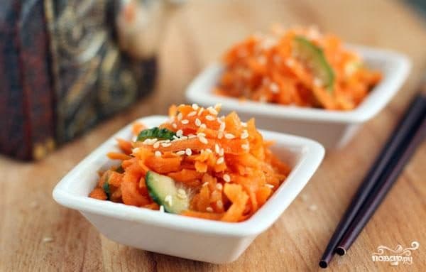 Spicy carrot salad