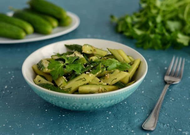 Spicy cucumber salad