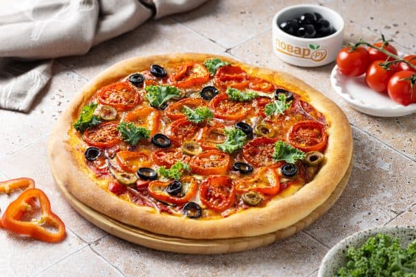 Vegetable pizza