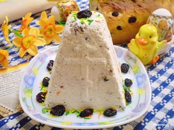 Cottage cheese paska