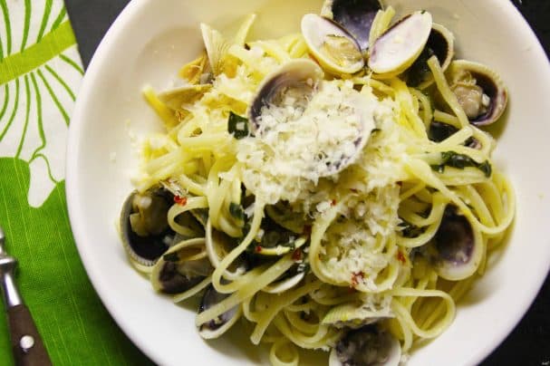 Pasta with mollusks