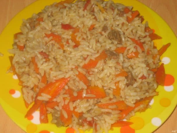 Плов з яловичини в мультиварці