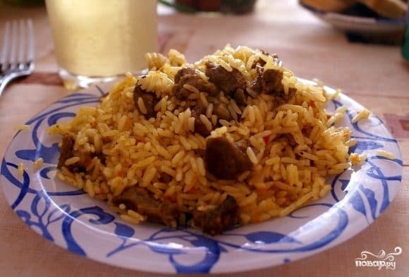 Pilaf in a Dutch oven