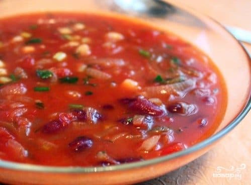 Vegan soup with beans