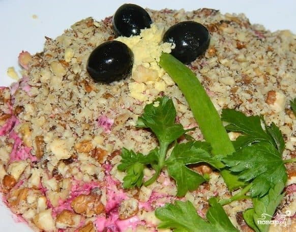 Простий салат із свининою