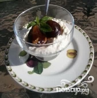 Ricotta with honey and figs