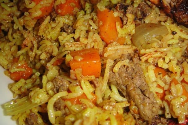 Rice with minced meat and carrots