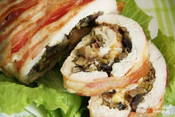 Рулет з курынай грудкі