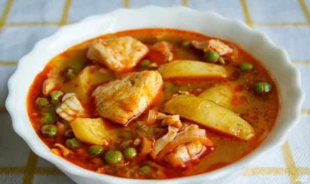 Fish stewed with potatoes