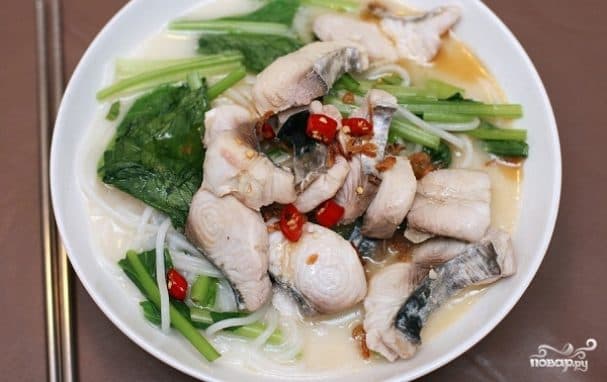 Fish soup with noodles