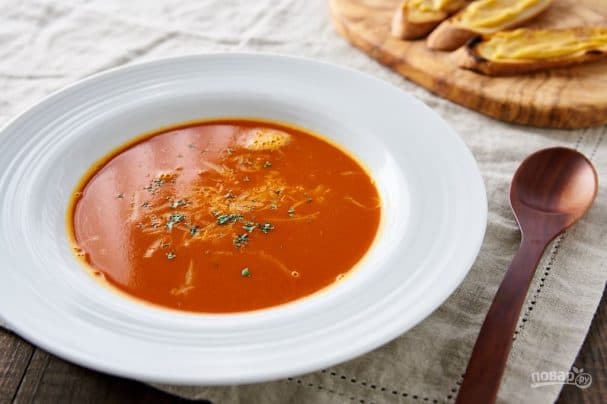 Fish tomato soup