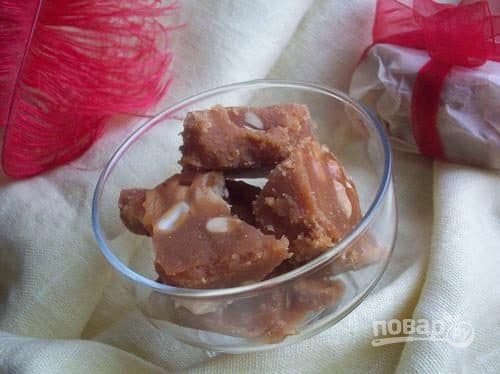 Sugar boiled in milk
