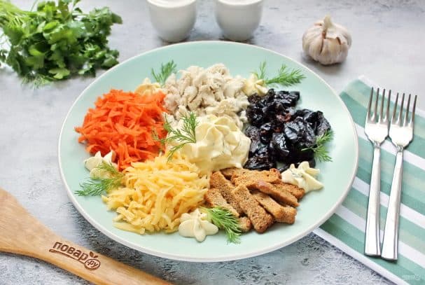 Салат з курыцай