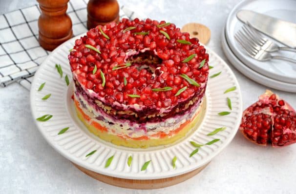 Салат з сырам