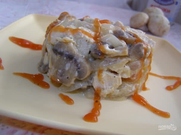 Салат с курицей
