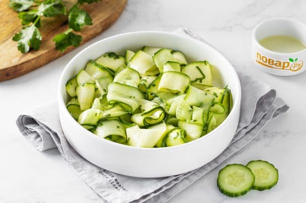 Zucchini and cucumber salad