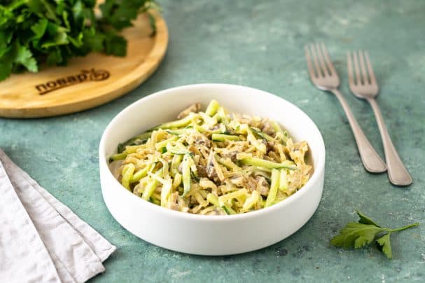 Salad with fried mushrooms