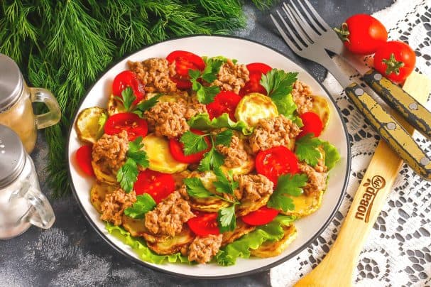 Салат з кабачкоў з тунцом