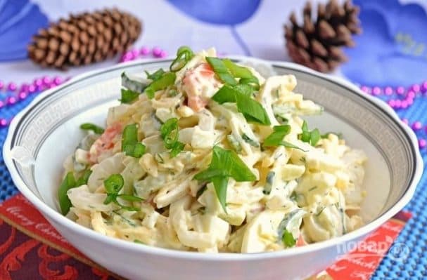 Салат з кальмарами з огірком
