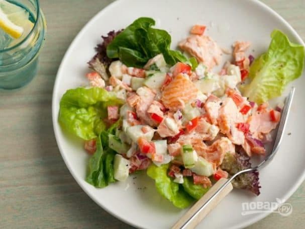 Red fish salad