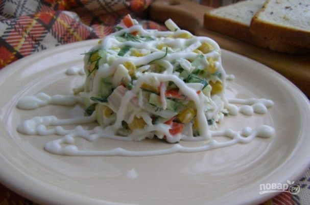 Салат з кукурузы і яек