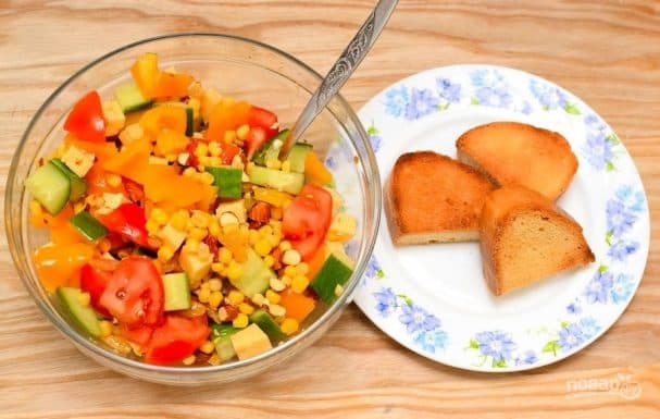 Corn salad from canned corn