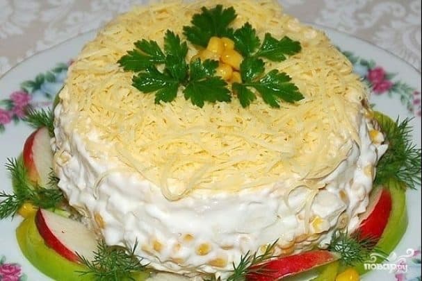 Салата з мясам крыля