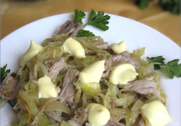 Radish and meat salad