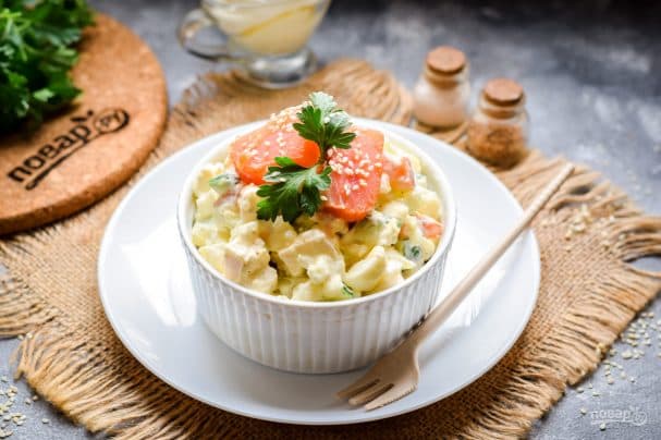 Салат из рыбы копченой