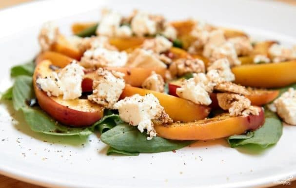 Peach and Sorrel Salad