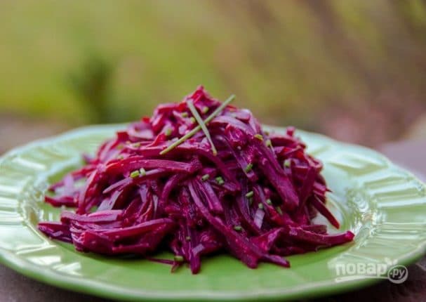 Beet salad with mayonnaise