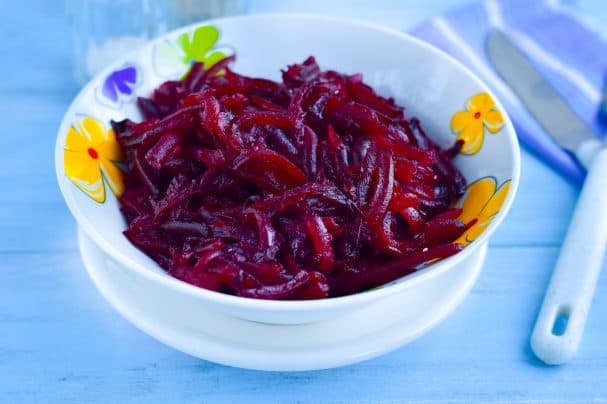 Beet salad with vinegar
