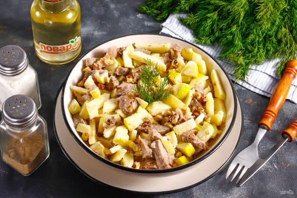 Salad with tongue and celery