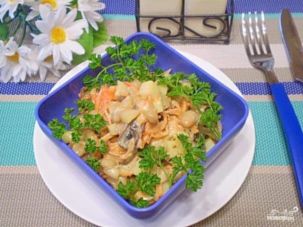 Salad for red wine