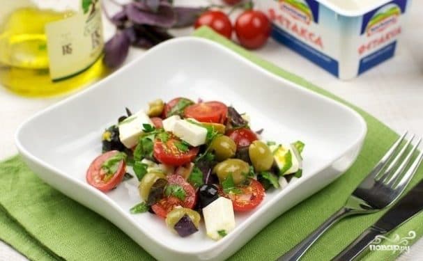 Salad for cutlets