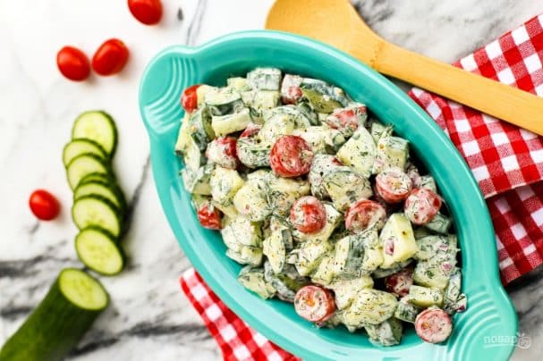 Salad for stewed fish