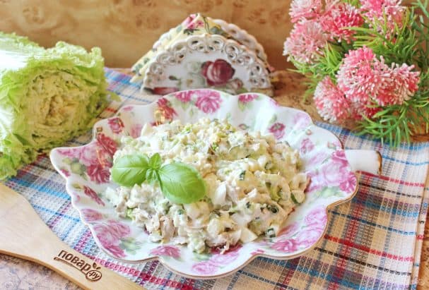 Салат с пекинской капустой