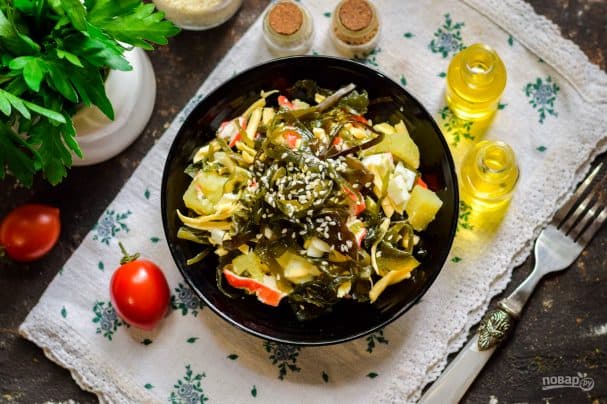 Салат з марской капустай