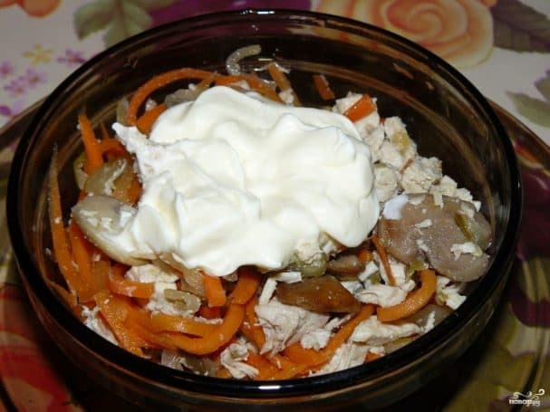 Салат с грибами